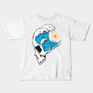 skull beach Kids T-Shirt